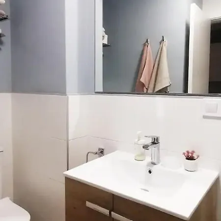 Cozy With Panoramic Views Close To The Appartamento Benalmádena