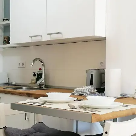 Cozy With Panoramic Views Close To The Appartamento *